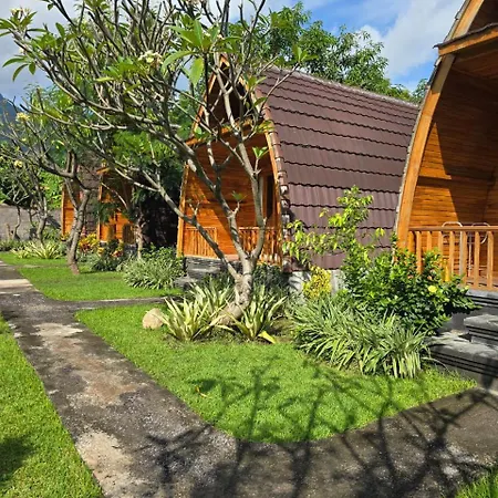 Dimpil House Pemuteran Bed & Breakfast